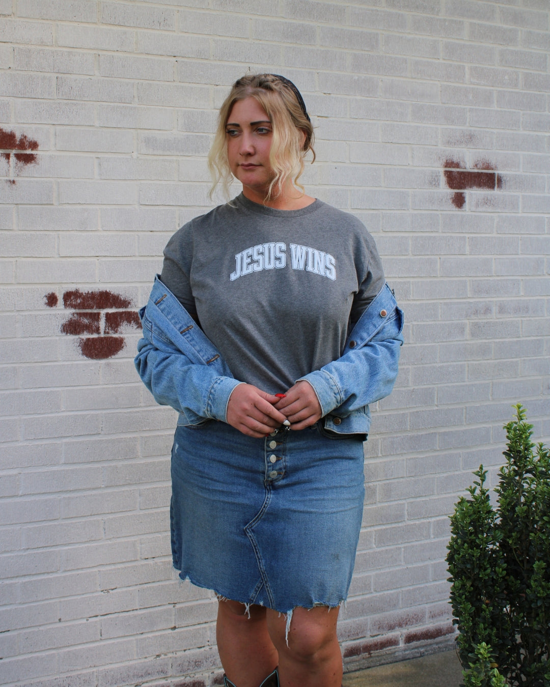 Jesus Wins Graphic Tee