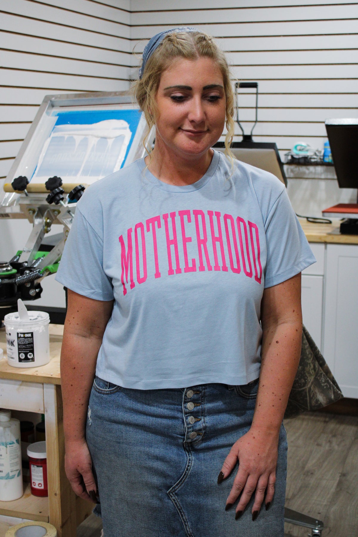 MOTHERHOOD Crop Top
